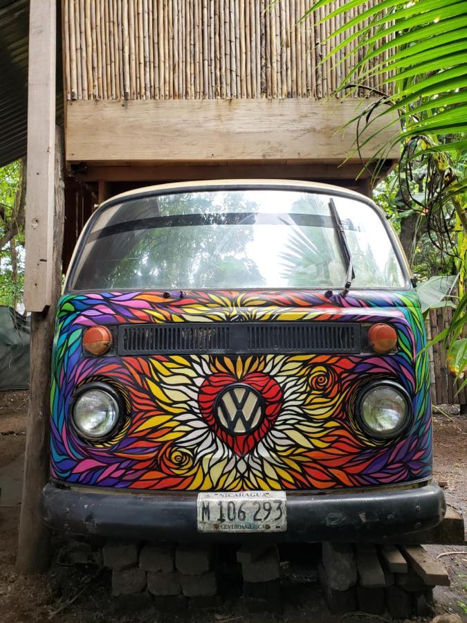 Rainbow Caravan Hostel Las Pilas Exterior photo
